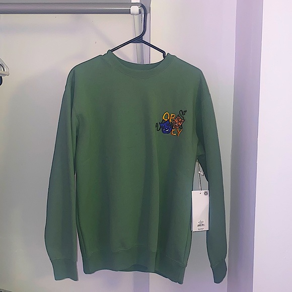 NWT Obey Laugh Now Crew Sweater size Small 112480118 - Picture 1 of 4